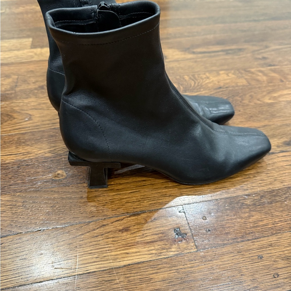 Tory Burch Ankle Boots